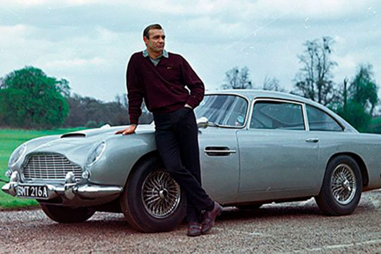 Aston Martin DB5 de James Bond
