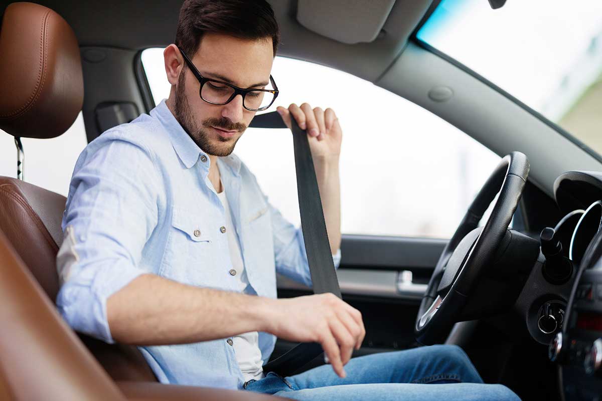 legal no usar cinturon seguridad Cuándo es legal no llevar el cinturón de seguridad