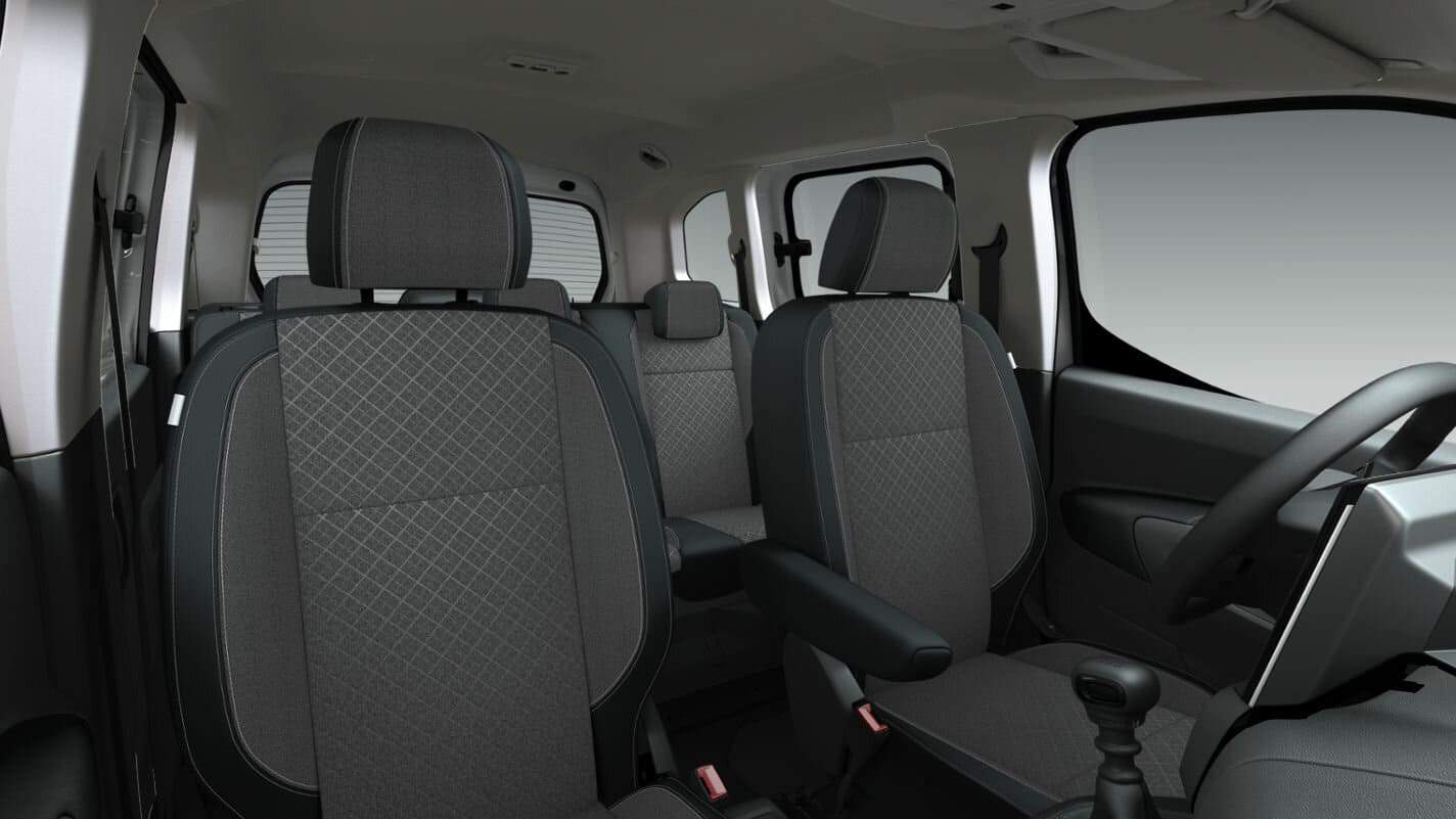 Nueva Opel Combo Edition N1 Blanco Kaolin Furgoneta 5 Plazas Manual Renting Finders Asientos