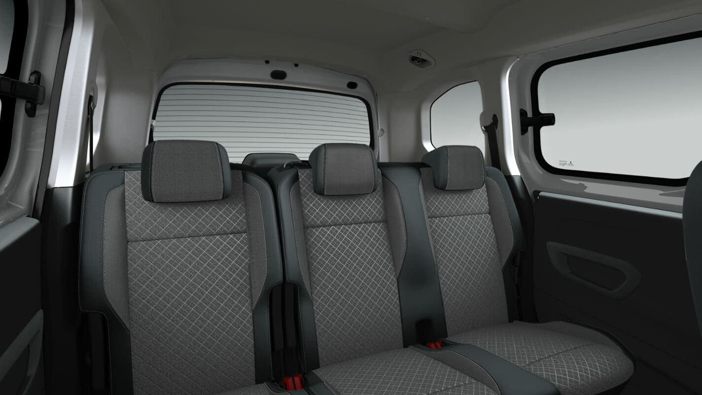 Nueva Opel Combo Edition N1 Blanco Kaolin Furgoneta 5 Plazas Manual Renting Finders Asientos