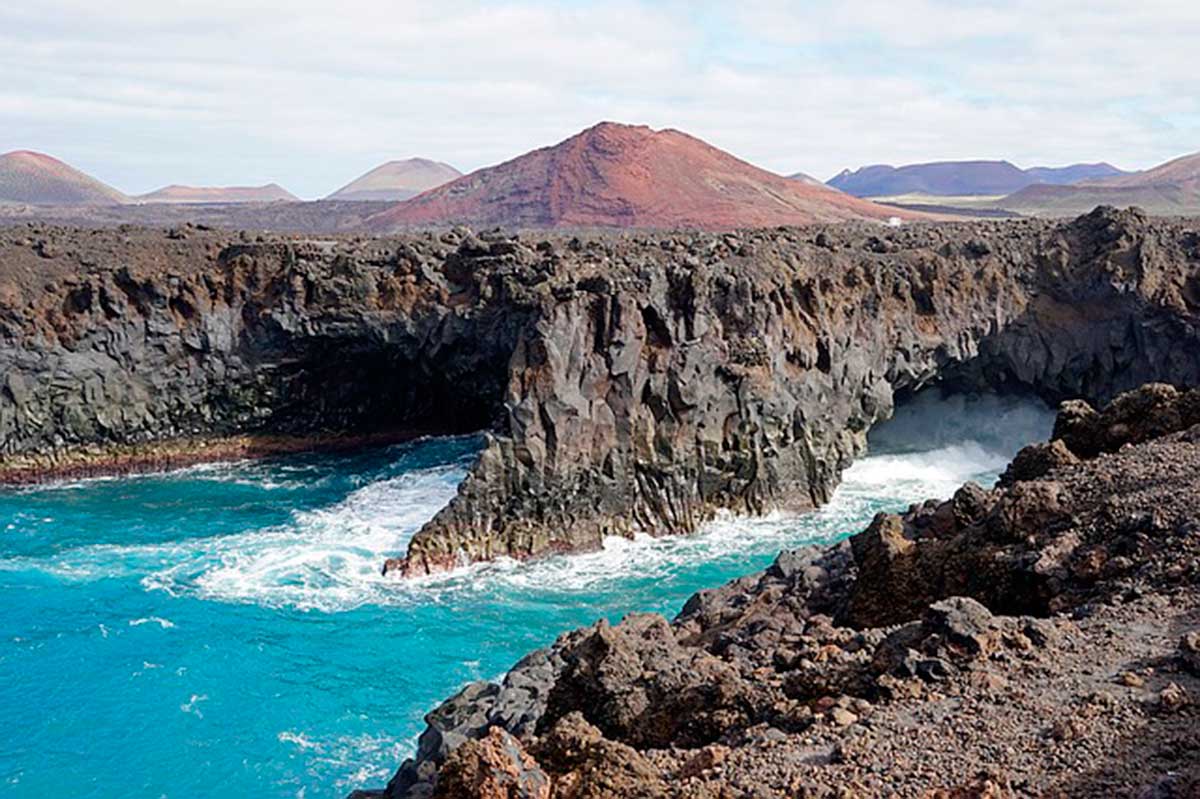 los hervideros isla lanzarote coche Guía para conocer Lanzarote en coche, los Hervideros