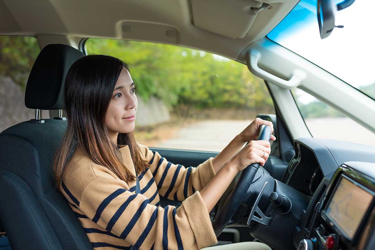 malos habitos conducir coche Conoce los 8 malos hábitos más comunes al conducir