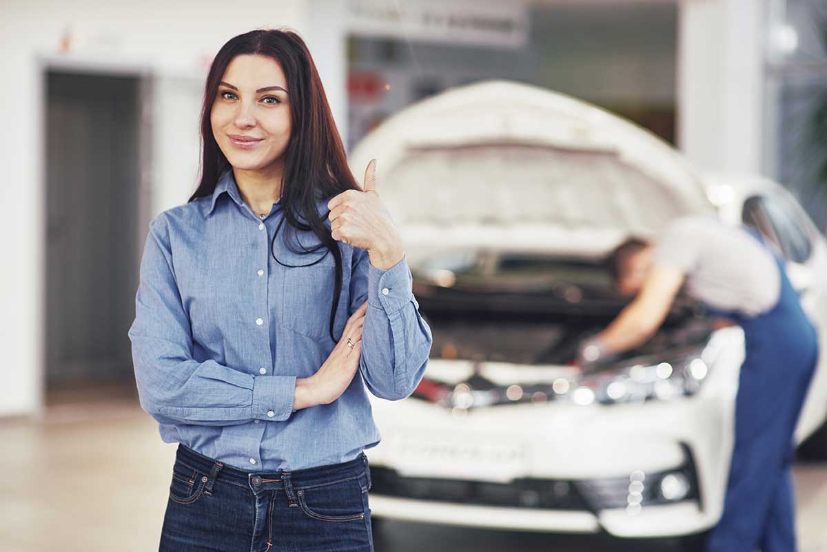 ¿Qué significa que el renting incluye el mantenimiento del coche?