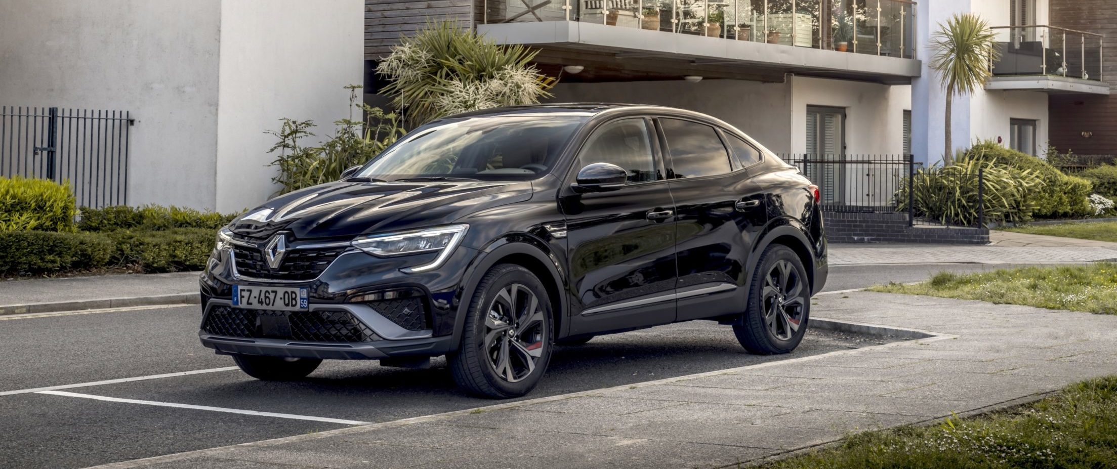 Renting Renault Arkana Techno E-TECH full hybrid 105kW(145CV) Sin Entrada