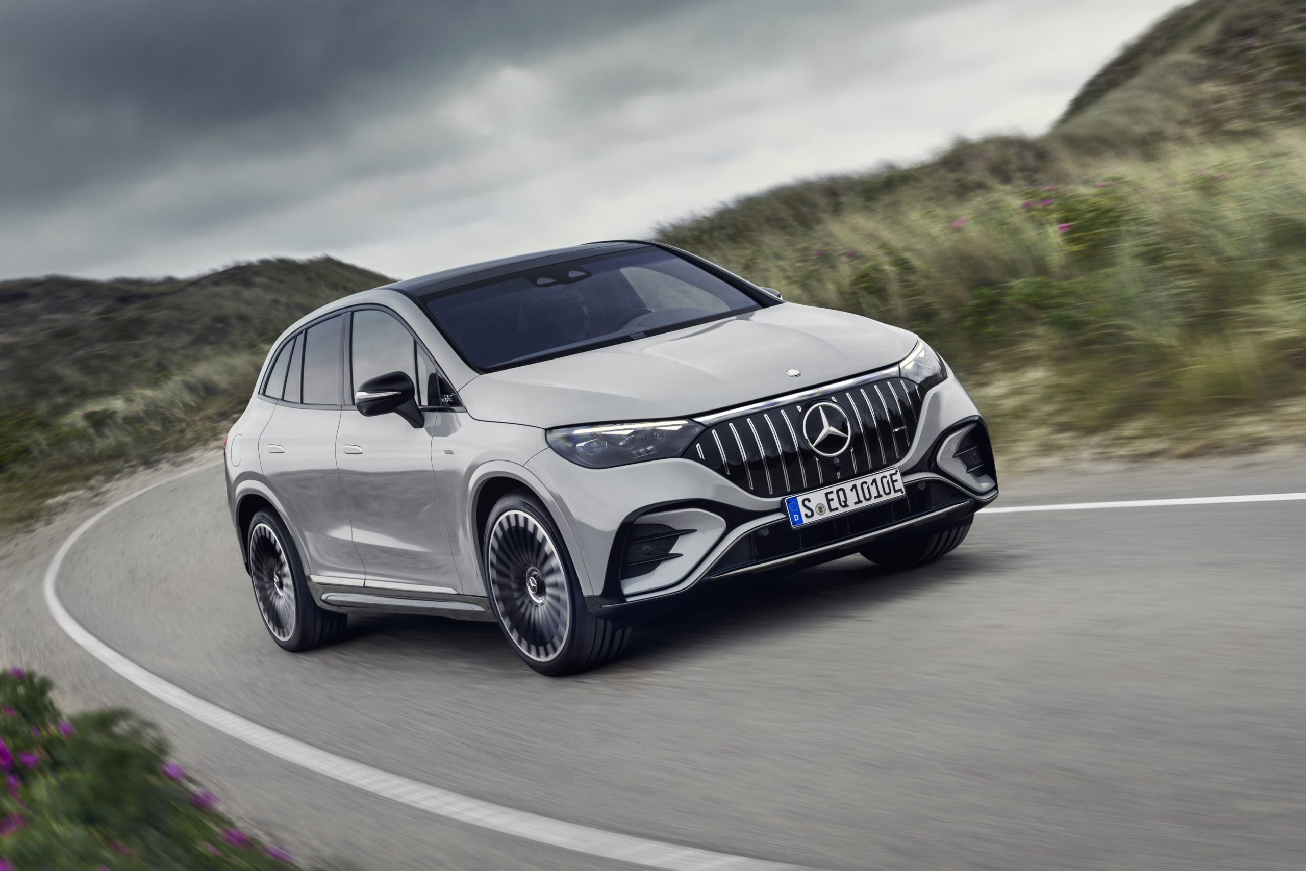 Renting Mercedes Benz EQE Berlina Automático Eléctrico Renting Finders