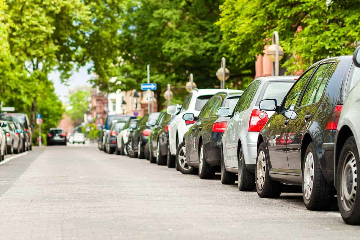 estacionamiento regulado coche renting aparcar Se puede registrar un coche de renting en el lugar de residencia