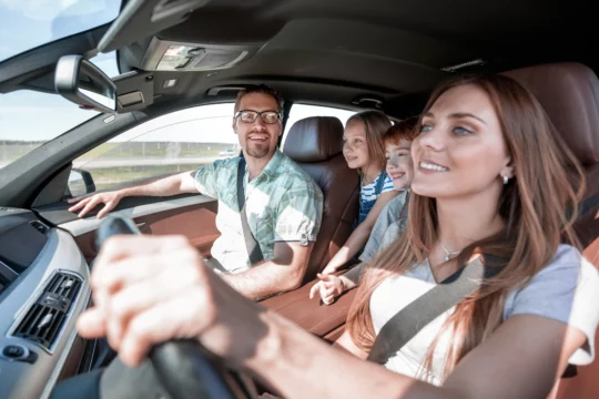 Consejos y juegos para viajes largos en coche