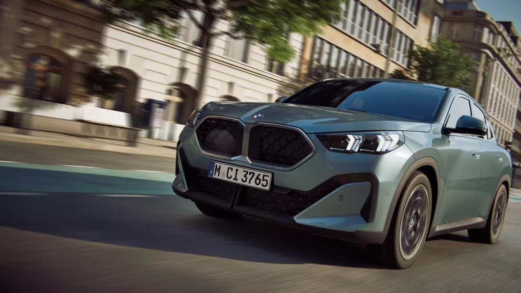Renting BMW X2 sDrive18d Sin Entrada
