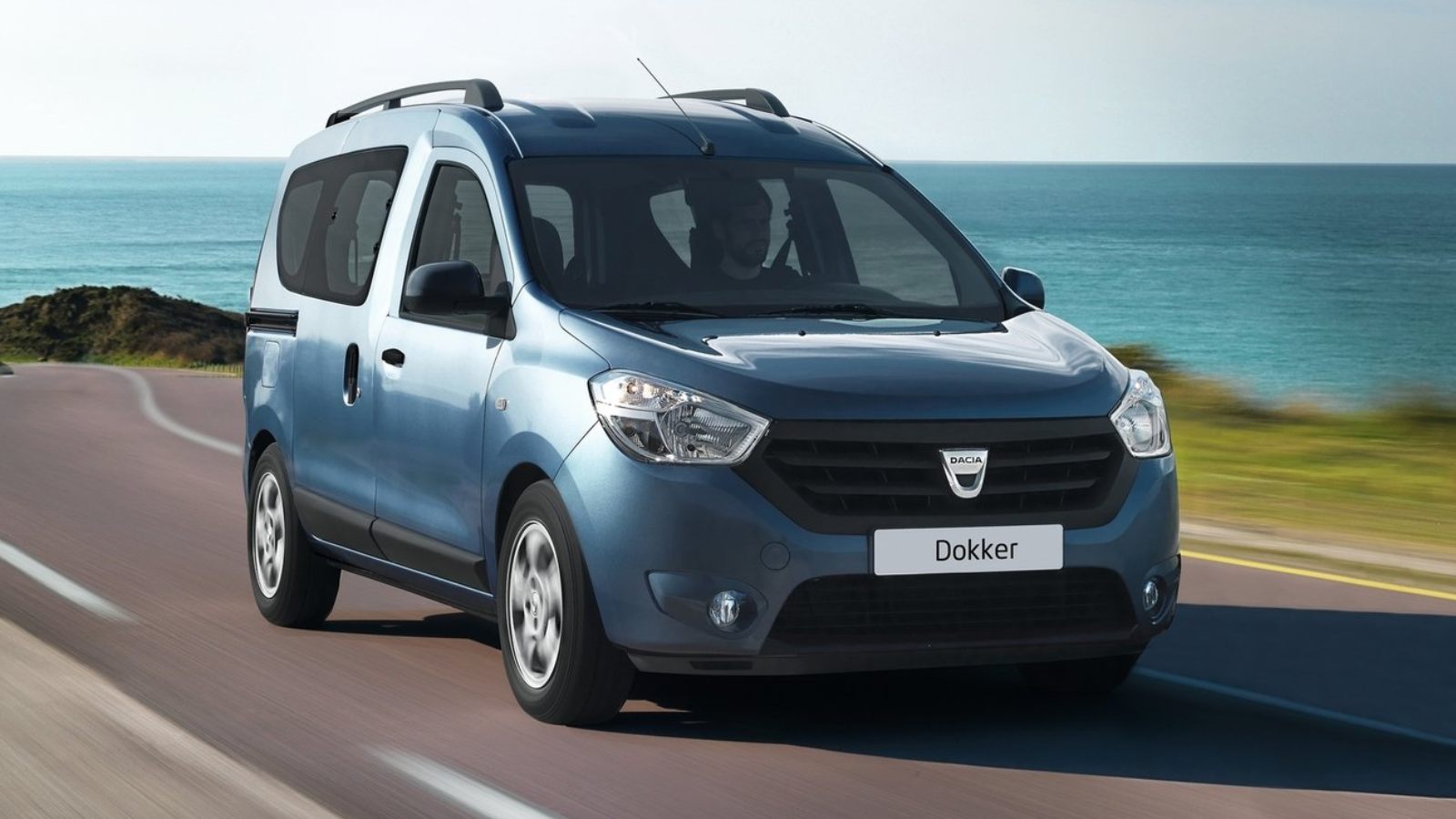 Renting Dacia Dokker Furgoneta Familiar