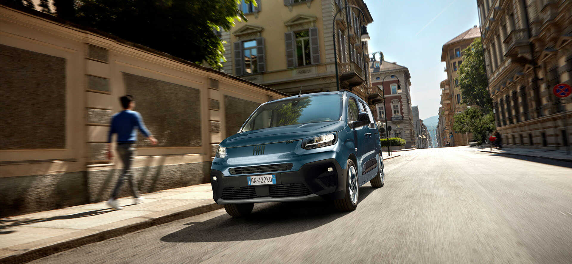 Renting Fiat Doblò Furgon Talla M Diesel 100 Sin Entrada