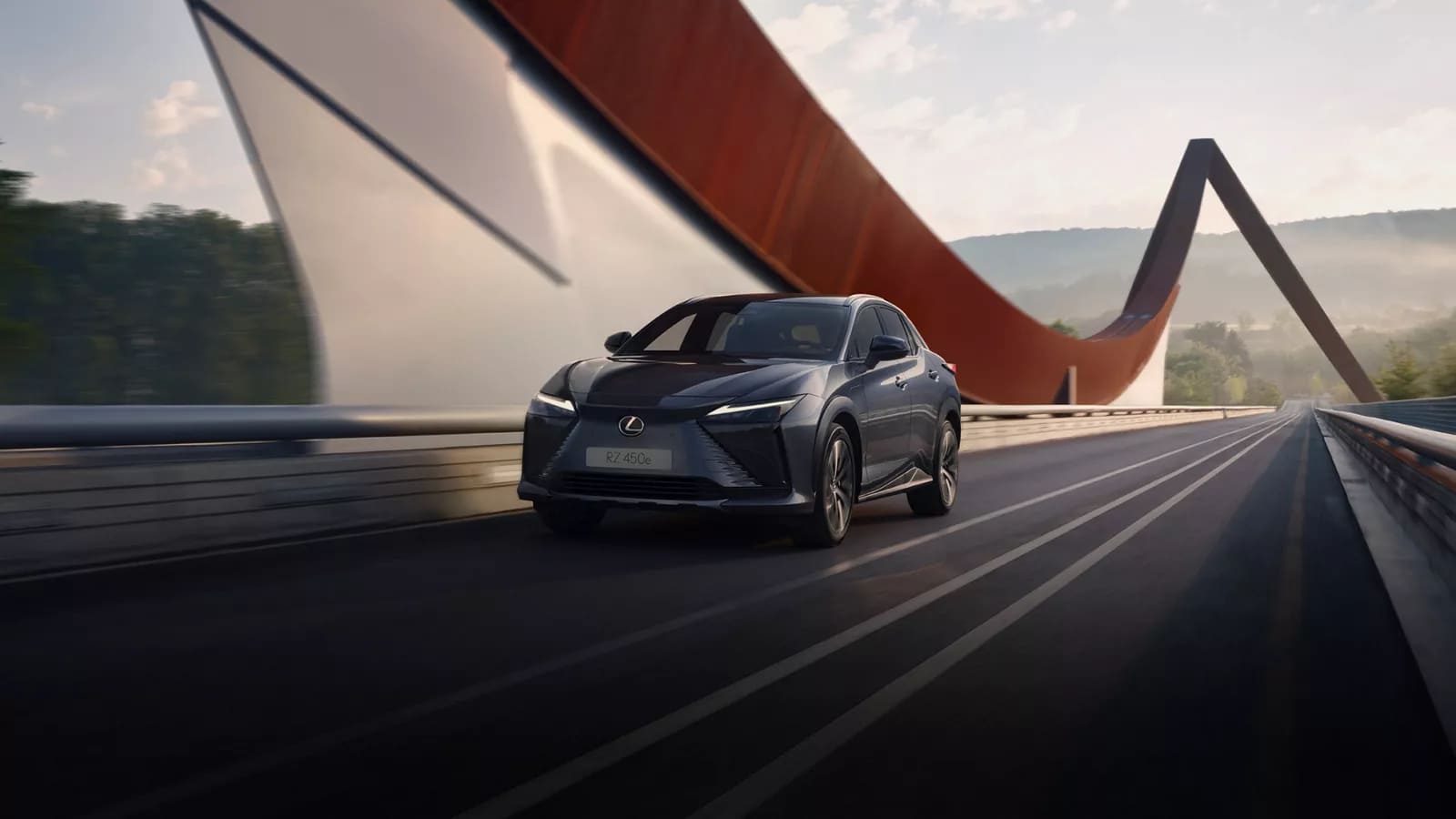 Renting Lexus RZ 350e e-Premium Efficiency Sin Entrada