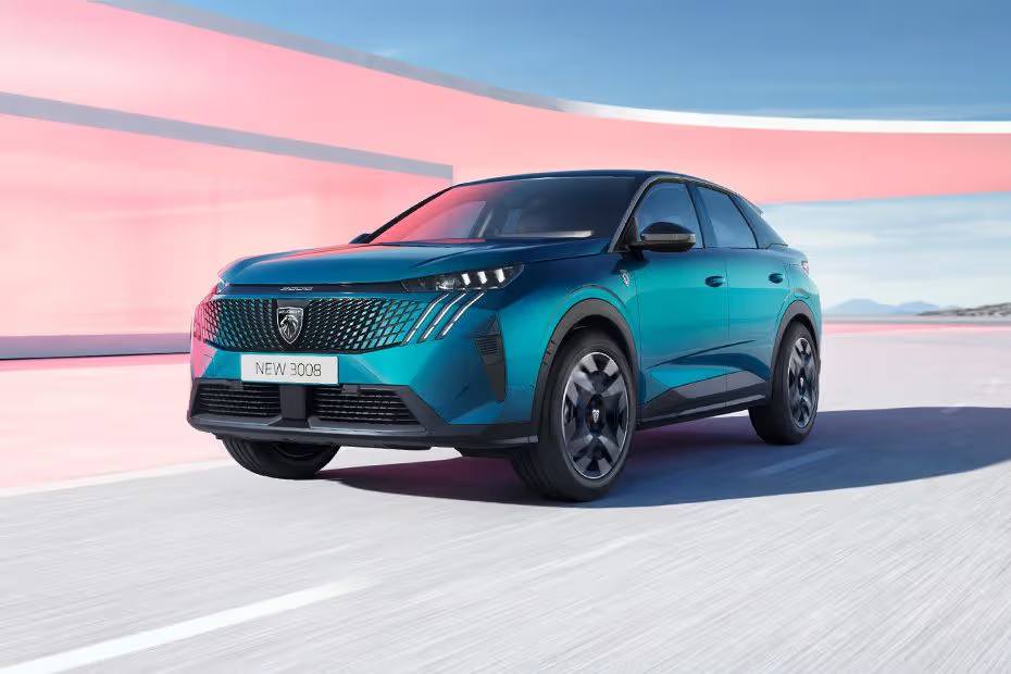 Renting Peugeot 3008 Allure Hybrid 145 e-DCS6 Sin Entrada