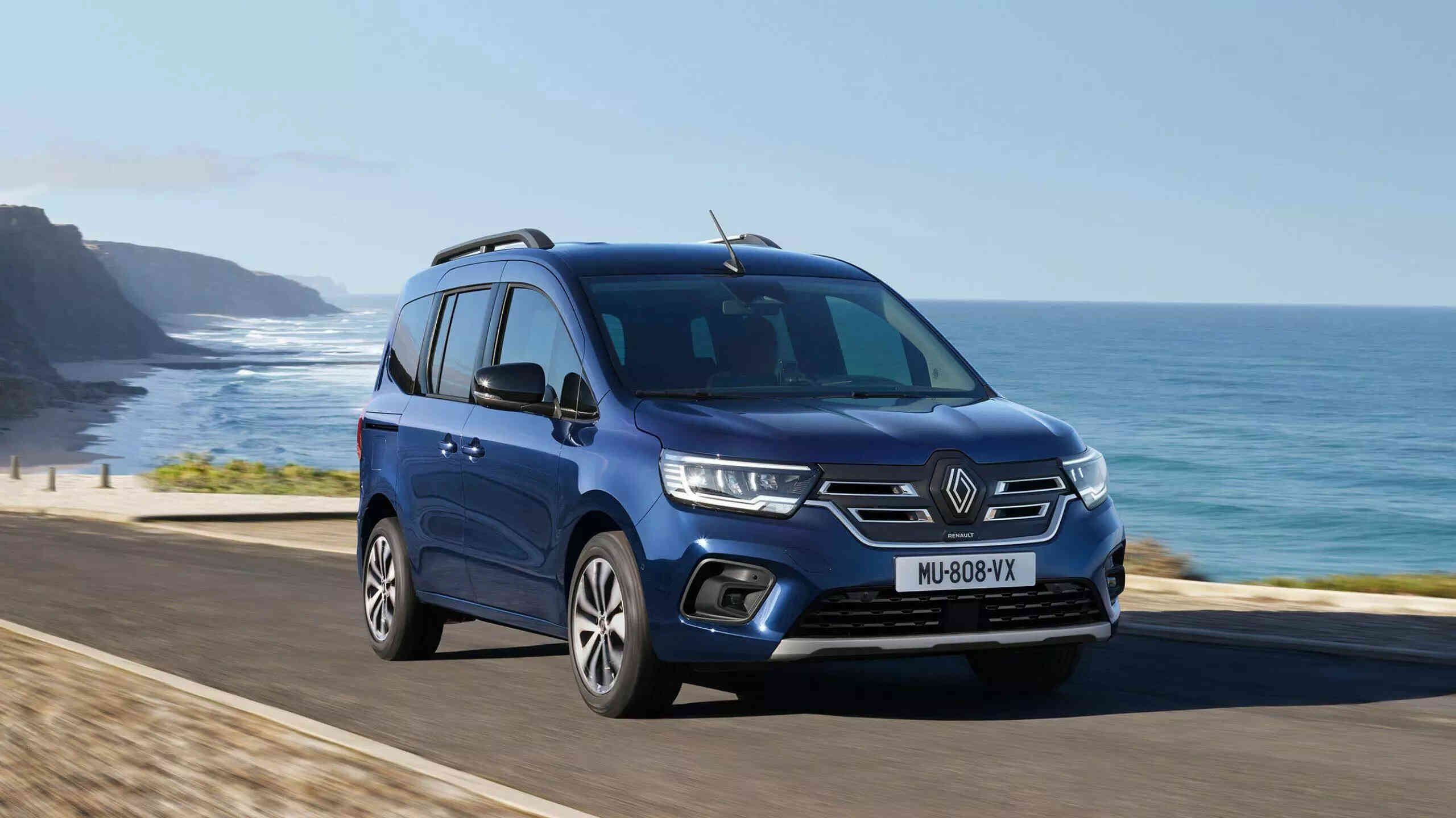 Renting Renault Kangoo Combi 1.5 blue dCi authentic Sin Entrada