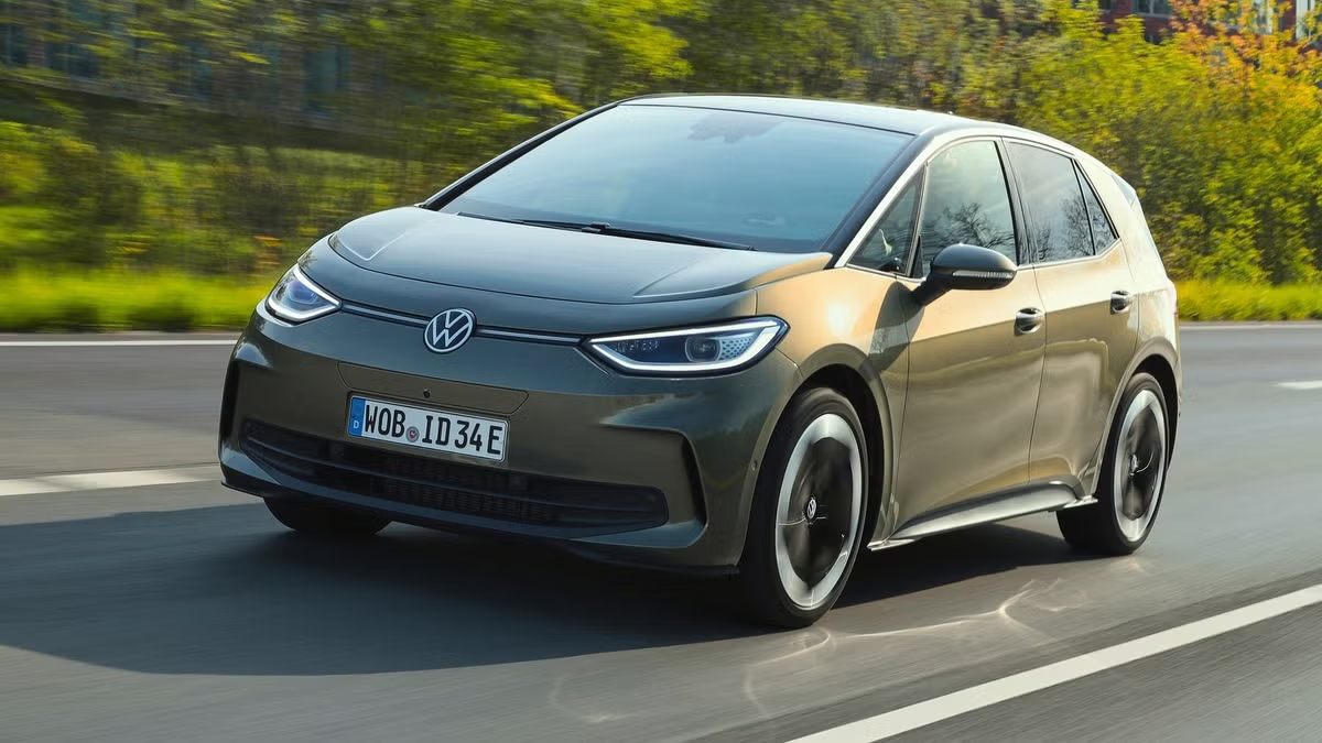 Renting Volkswagen ID.3 Compacto Eléctrico Automático Etiqueta 0