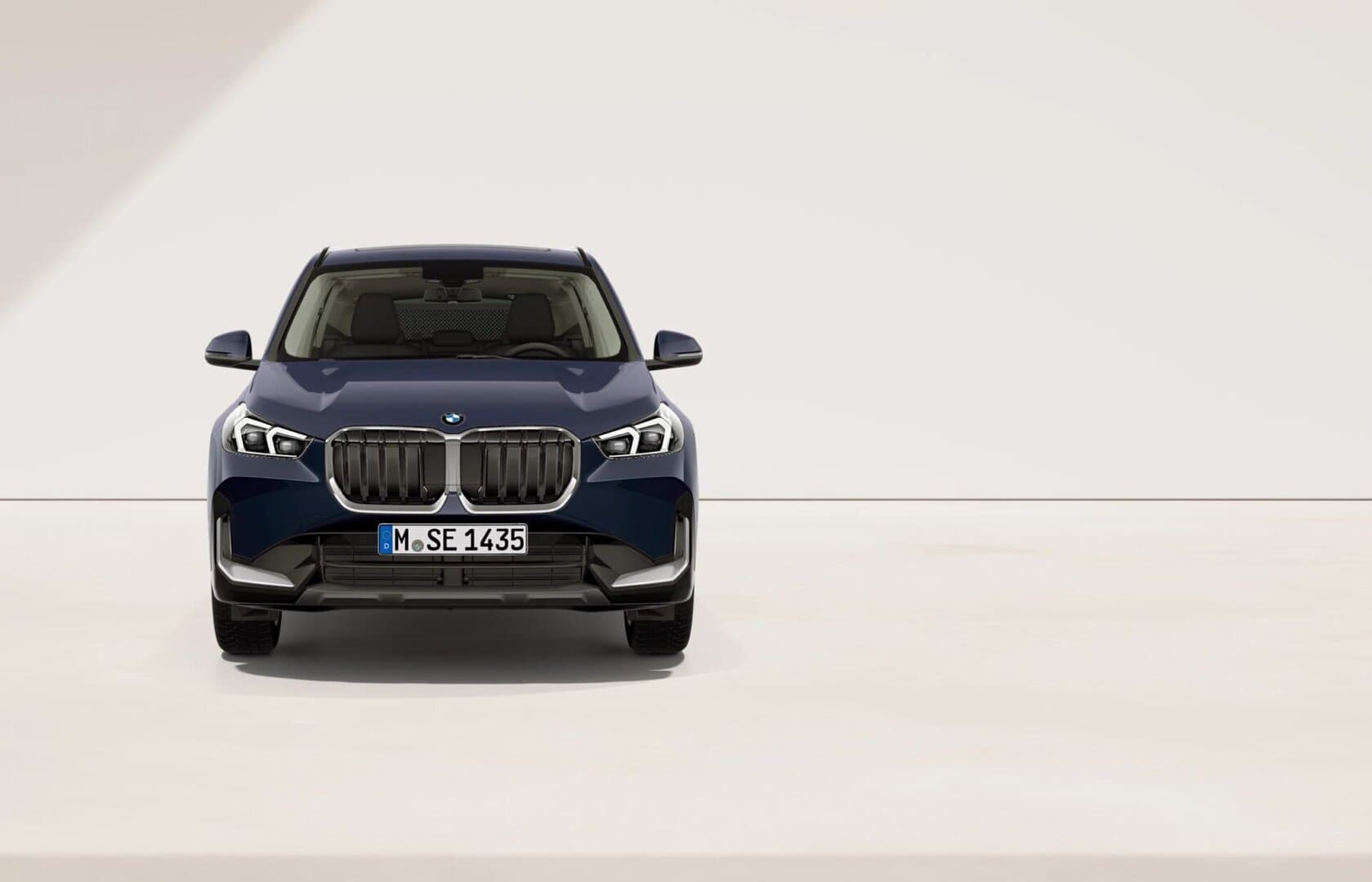 Renting New BMW X1 Night Dusk Blue SUV Micro Hibrido Diésel Automático Etiqueta ECO