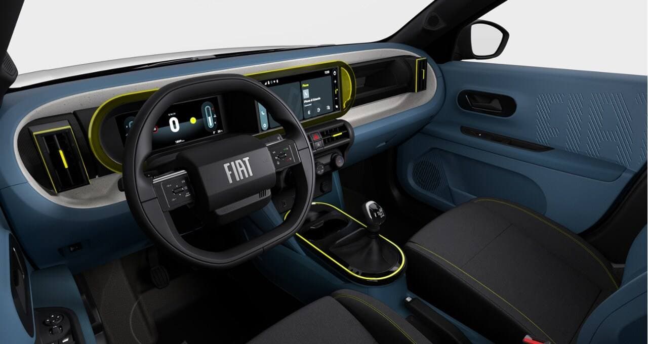 Renting Fiat Grande Panda Icon B-SUV Manual Interior