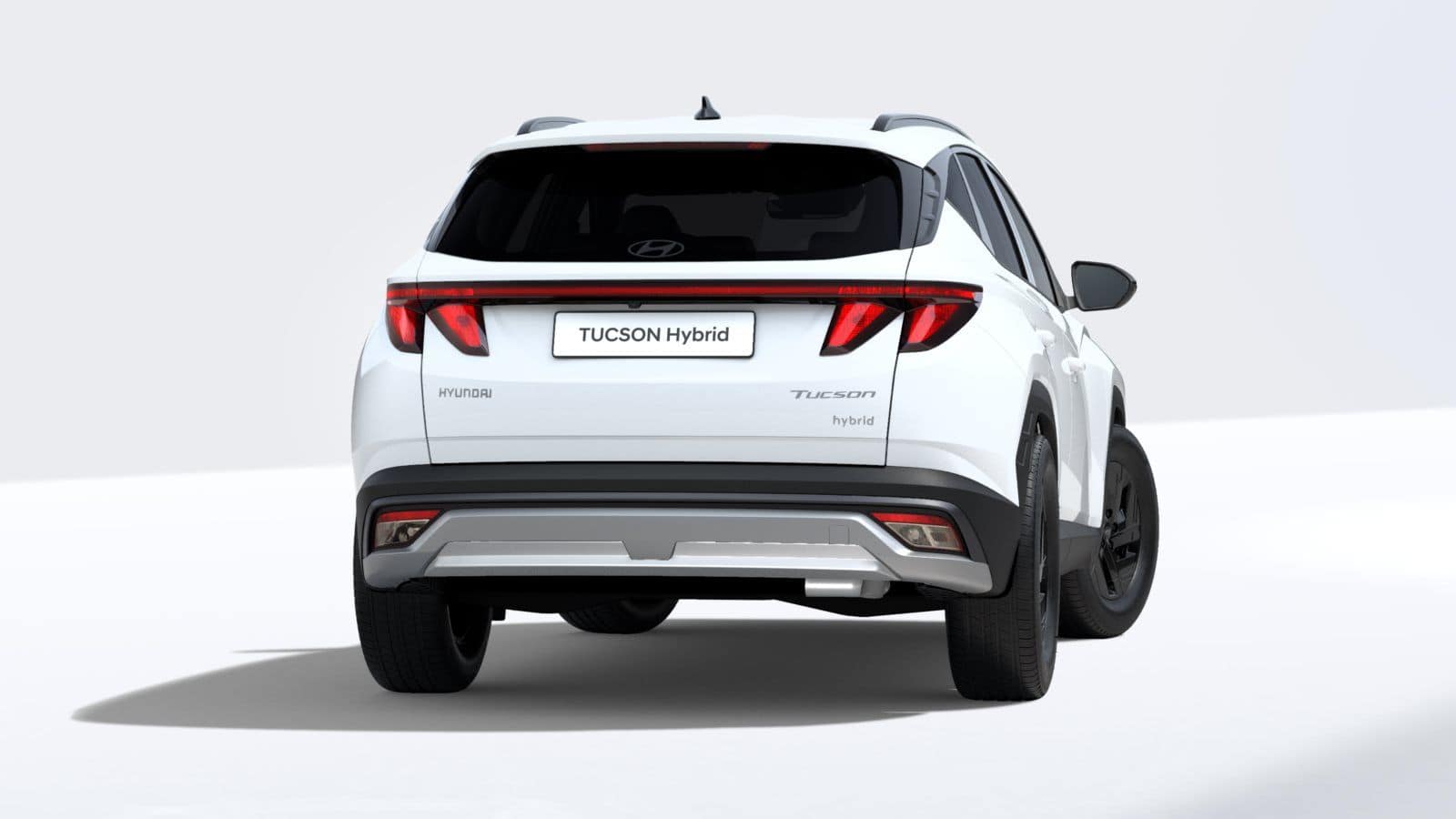 Renting New Hyundai Tucson Black Line Atlas White SUV Hybrid Automático Etiqueta ECO